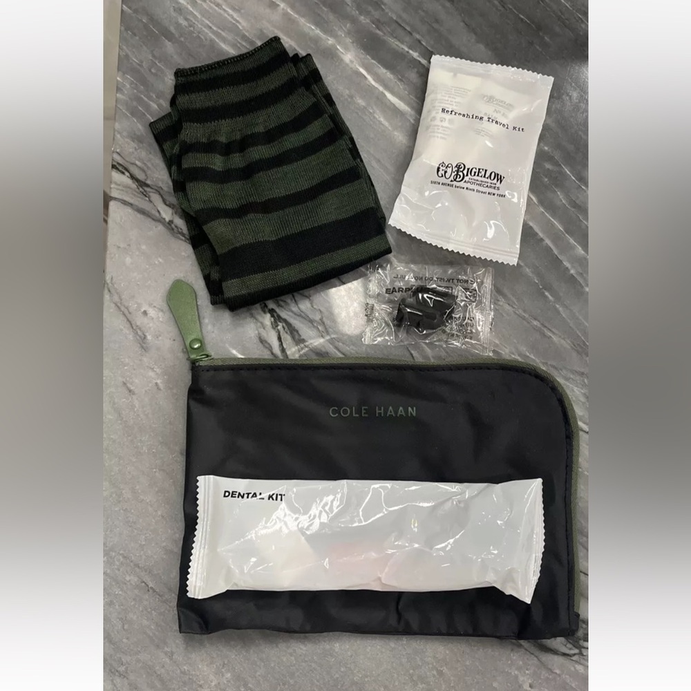Cole Haan For American Airlines Travel Amenity Shaving Kit Business First Class